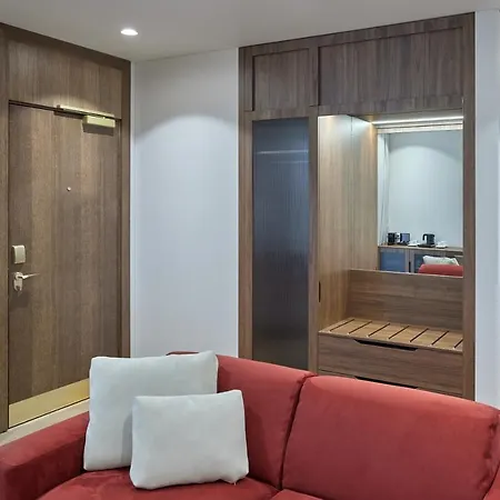 Neringa Hotel 4*